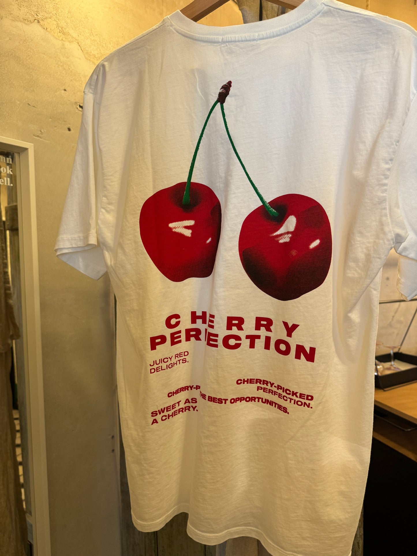 T Shirt Cherry