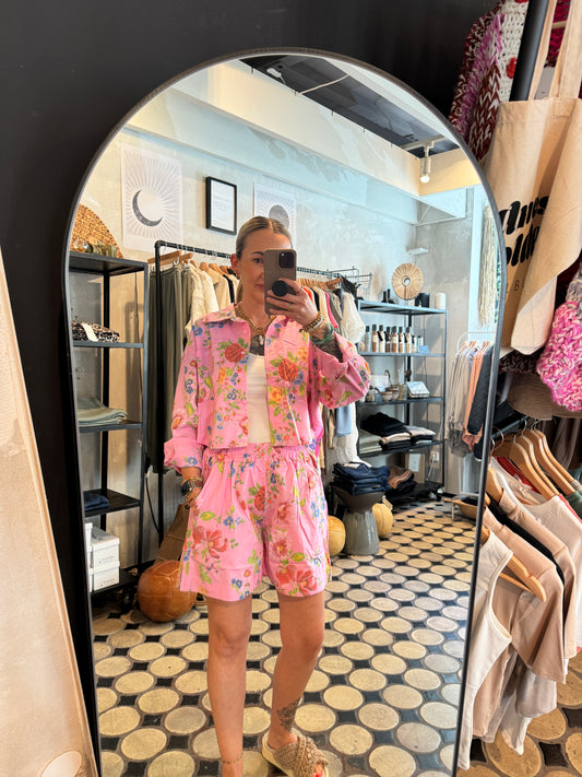Shorts Pink mit Blumen Print