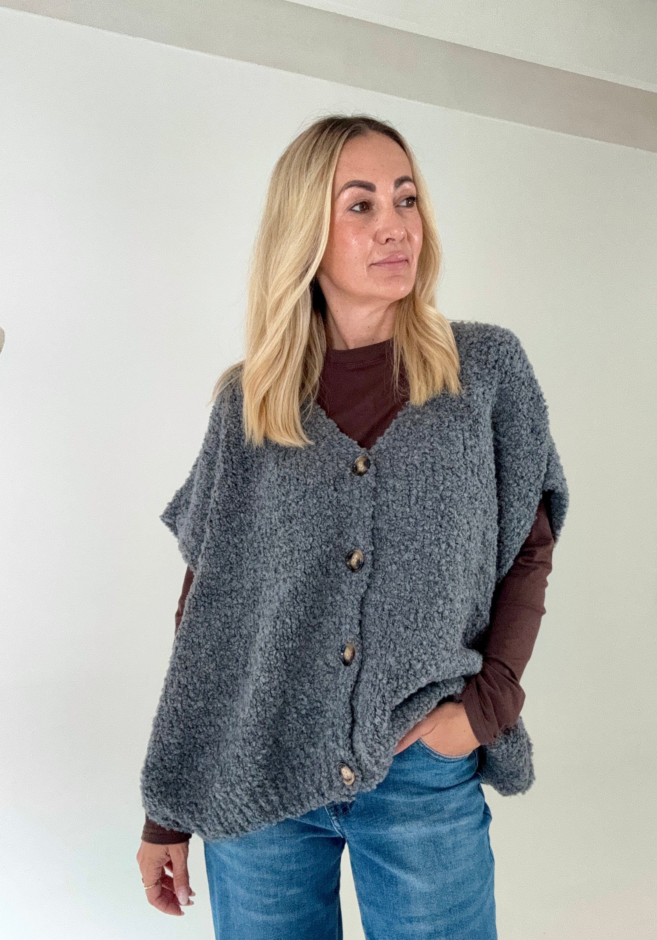 Damen Strickweste Grau und Beige