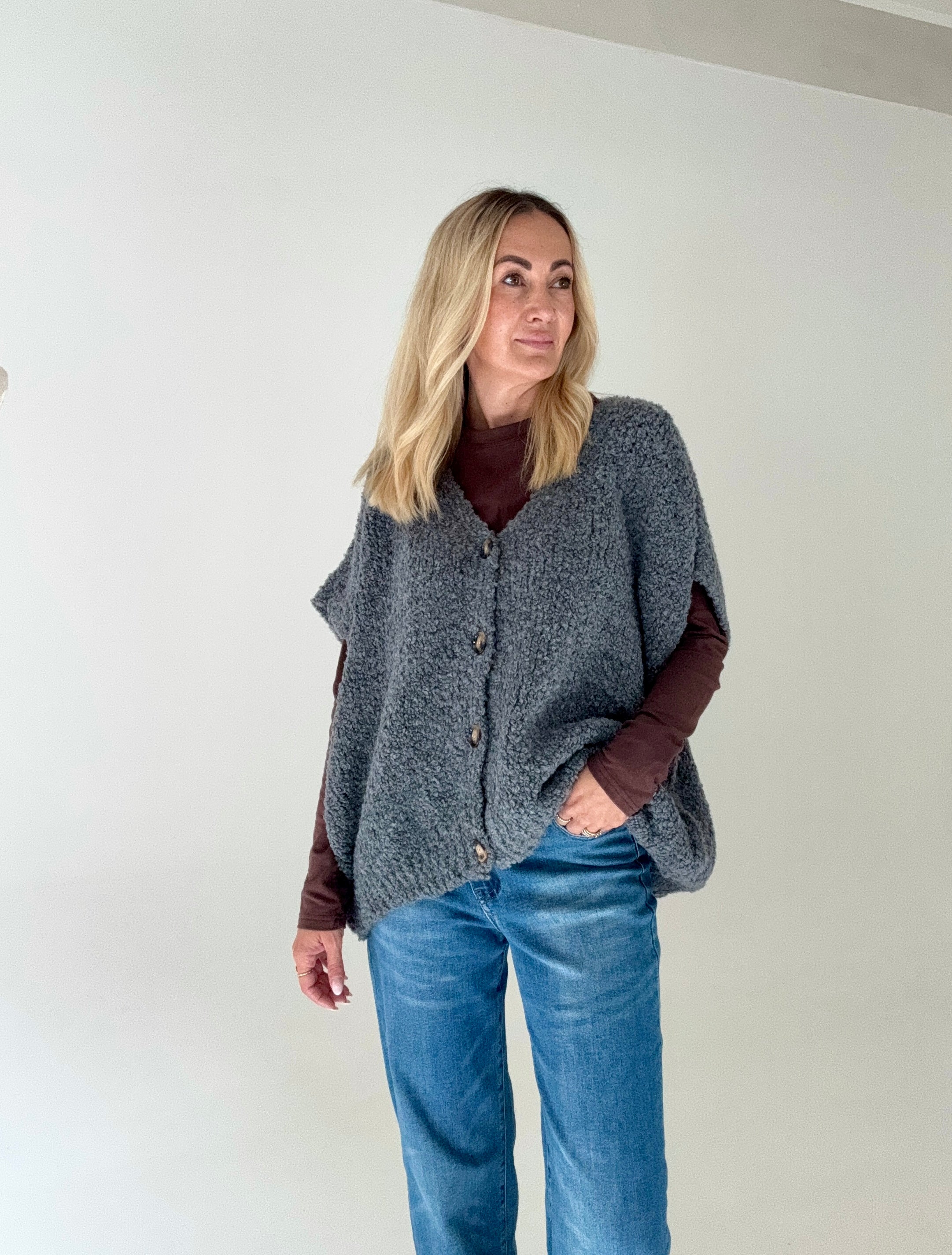 Damen Strickweste Grau und Beige