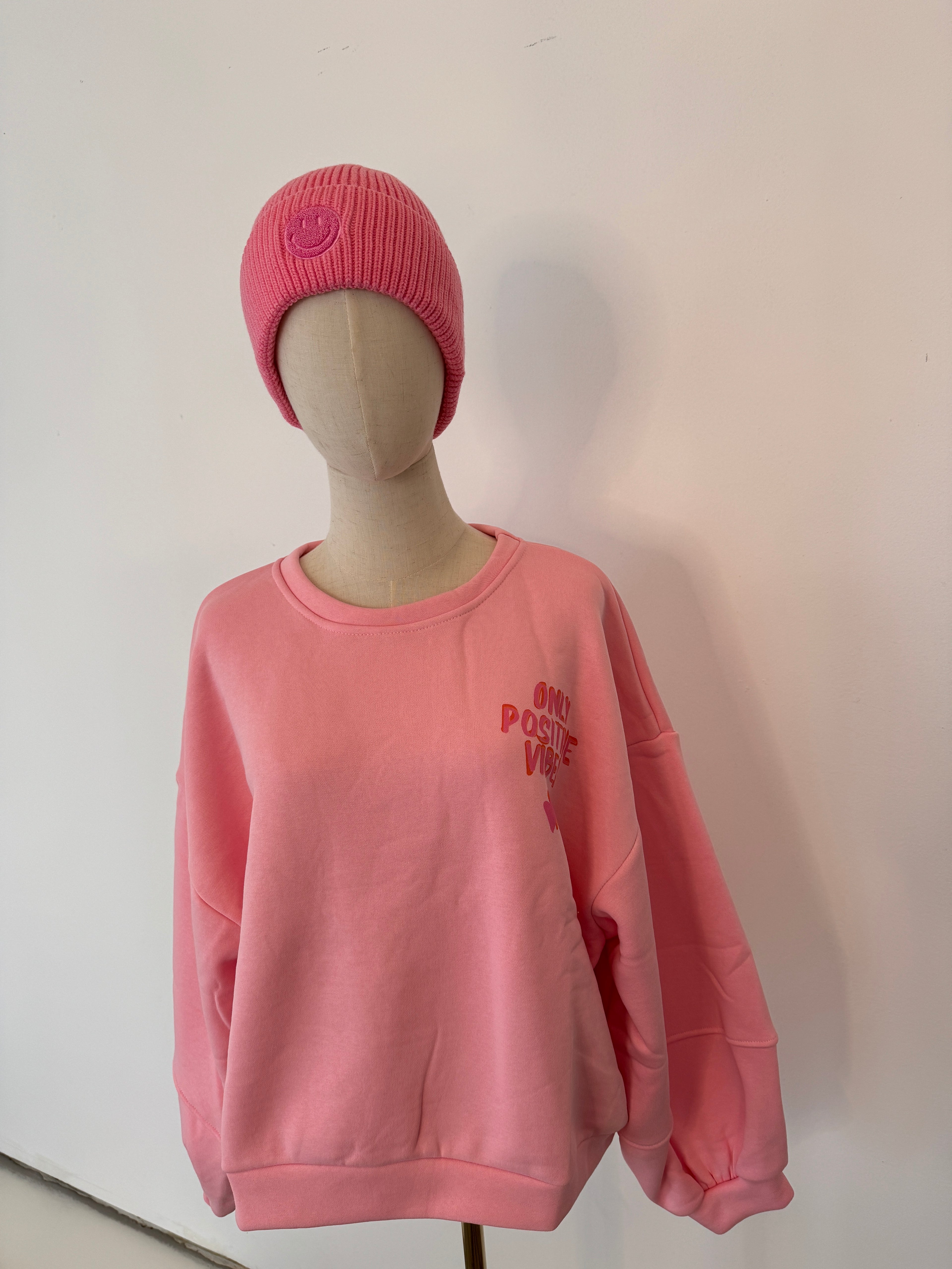 Pullover Sweater Only Good Vibes