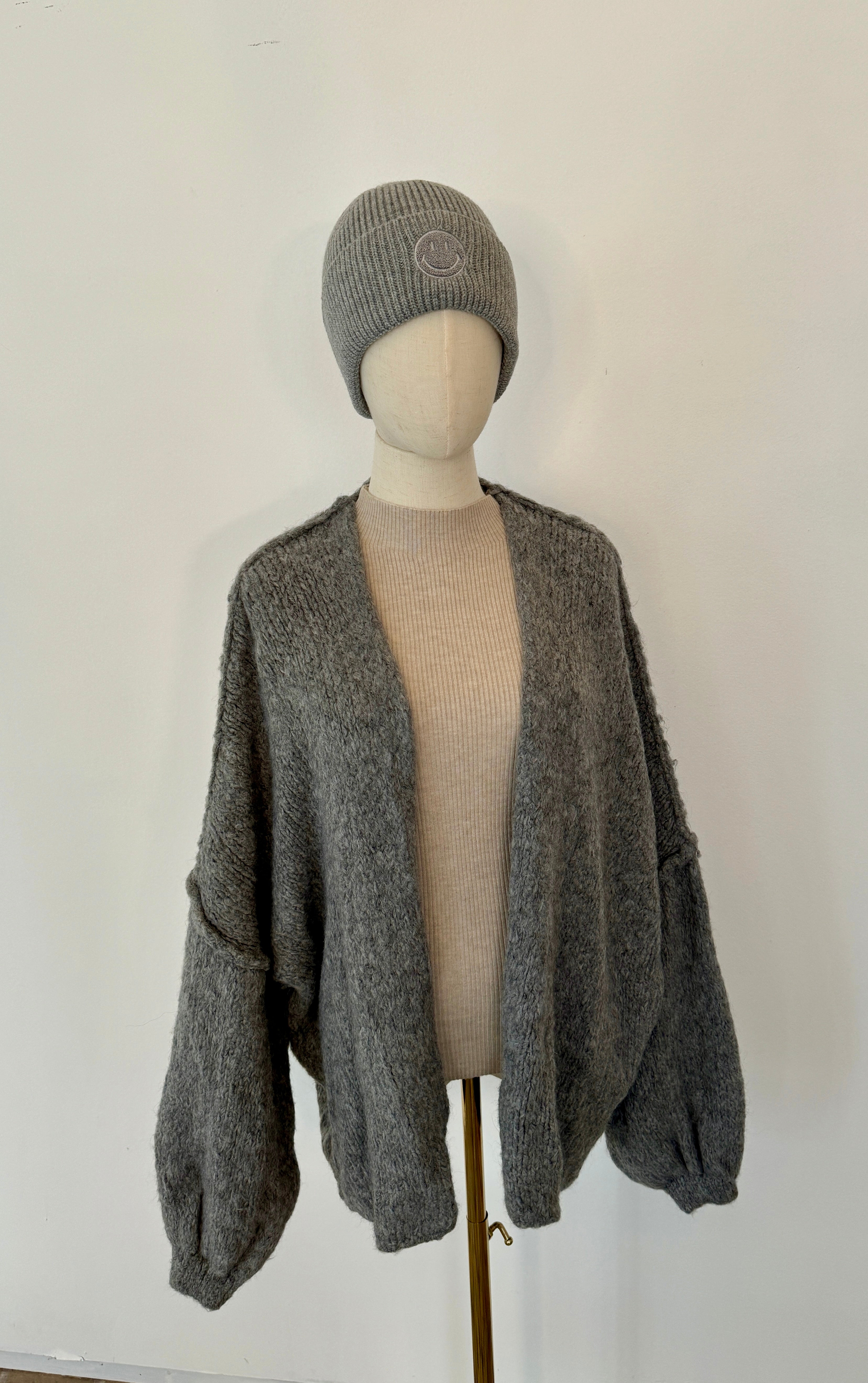 Strickjacke Oversize