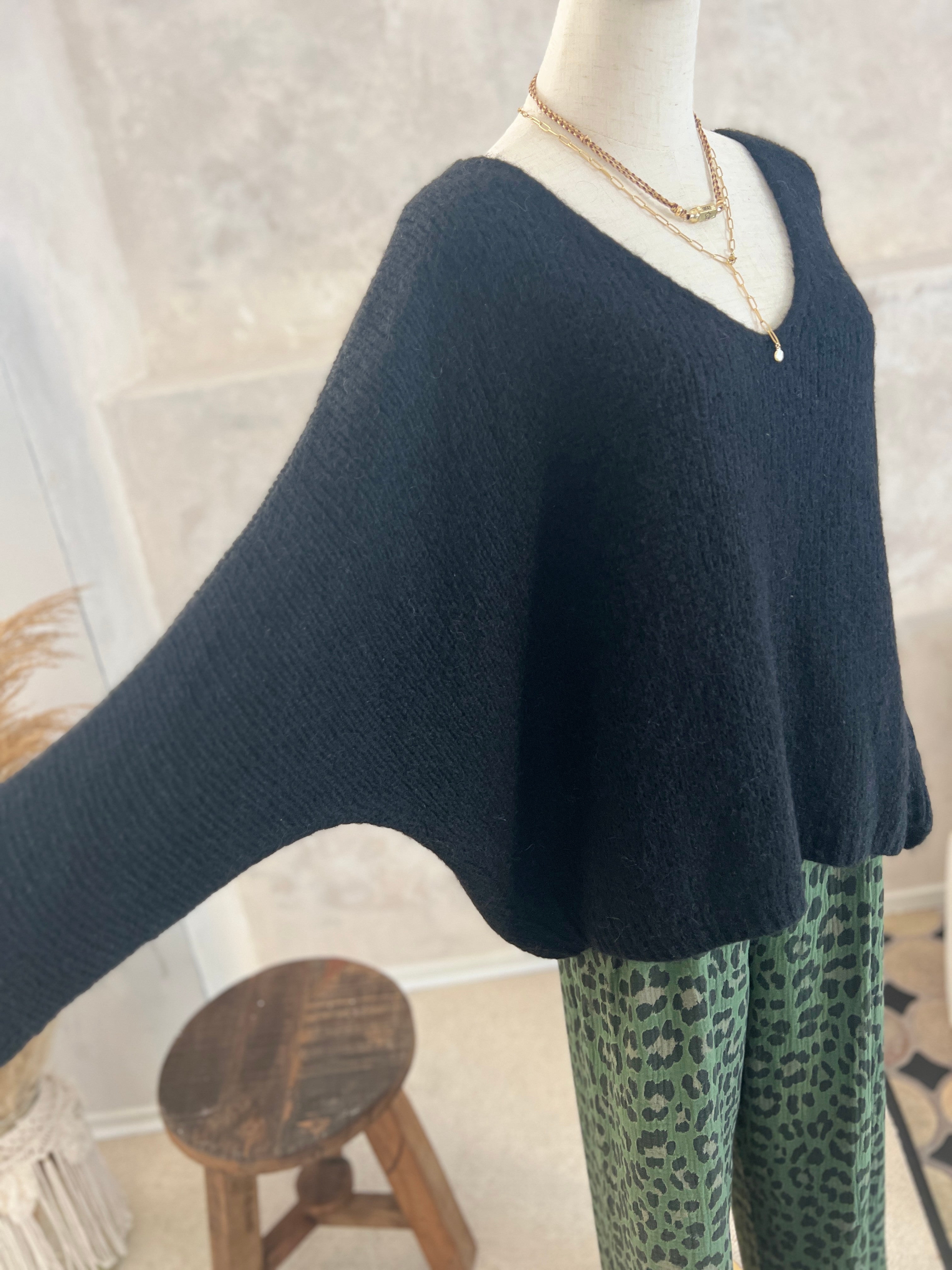 Strickpullover mit V Ausschnitt an